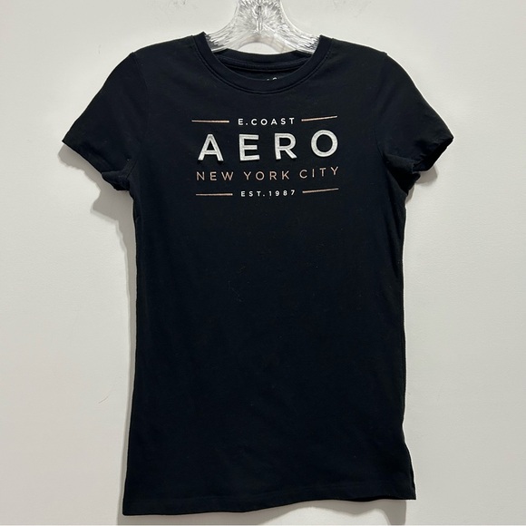 Aeropostale Tops - Aeropostale Women’s Black Classic Crew Tee